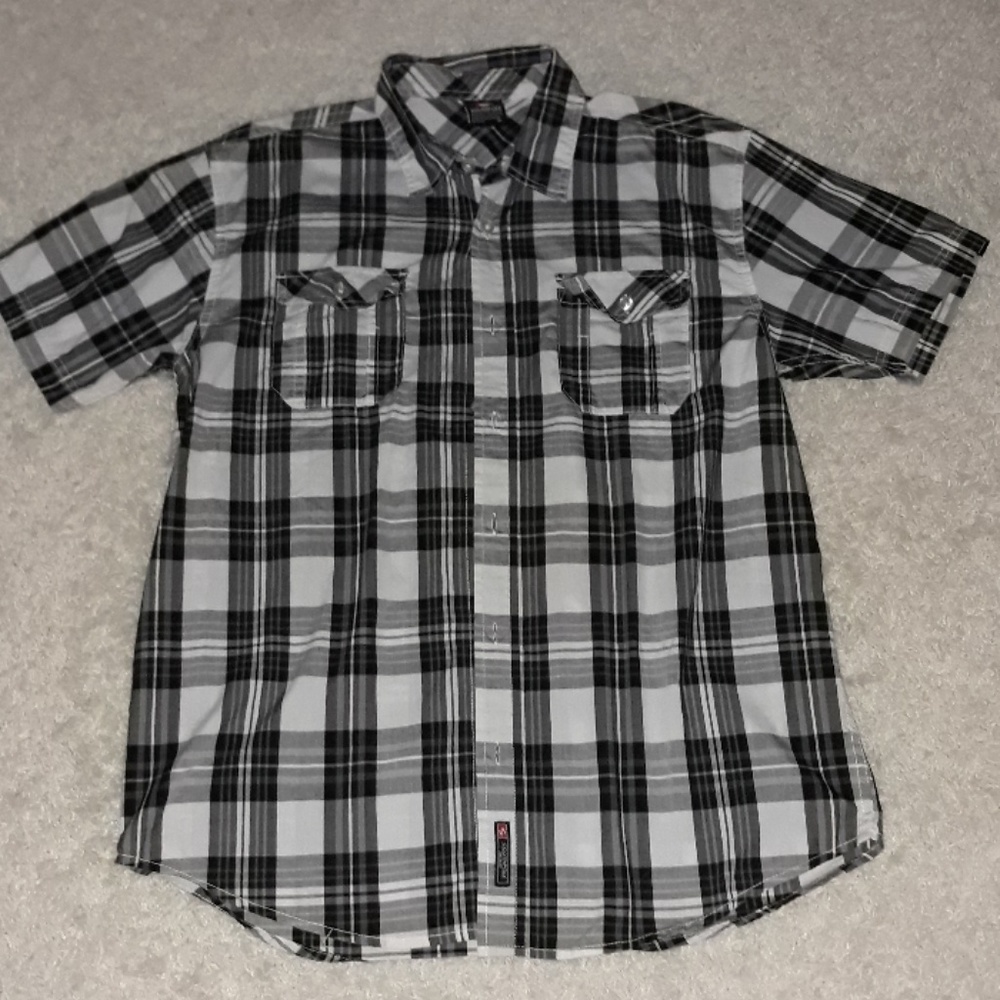 Southpole plaid short sleeve button up